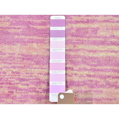 6'1"X9'2" Thick And Plush Organic Wool Ombre Design Hand Knotted Rug