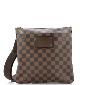 Louis Vuitton Brooklyn Pochette Plate Damier