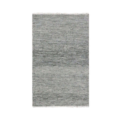 2'5"X4'1" Ice Gray Grass Design Undyed 100% Wool Hand Knotted Rug