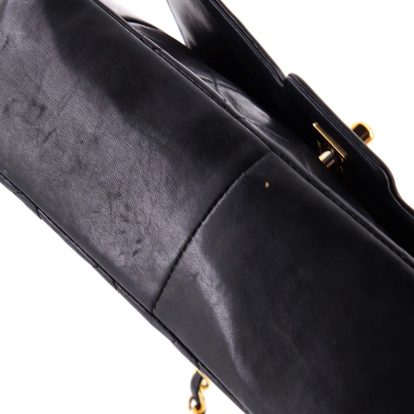 Chanel Vintage Cc Chain Flap Bag Quilted Lambskin Medium