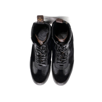 Louis Vuitton Women'S Laureate Platform Desert Boots Suede With Monogram Canvas