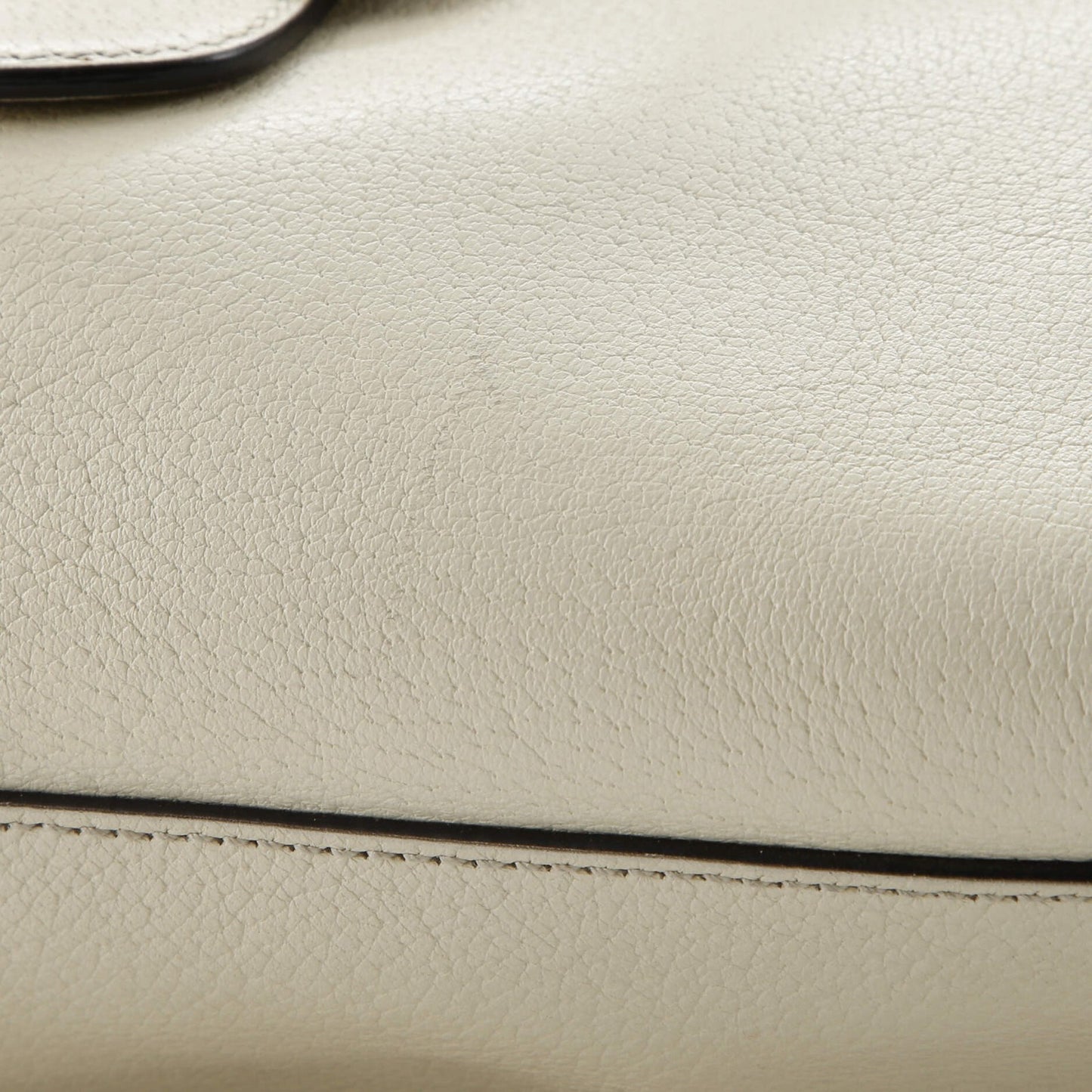 Gucci Totem Top Handle Bag Leather Medium