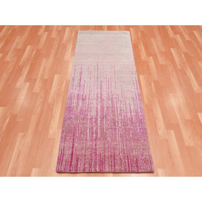 2'6"X6'4" Pink Wool Hand Knotted Vertical Ombre Design Runner Rug