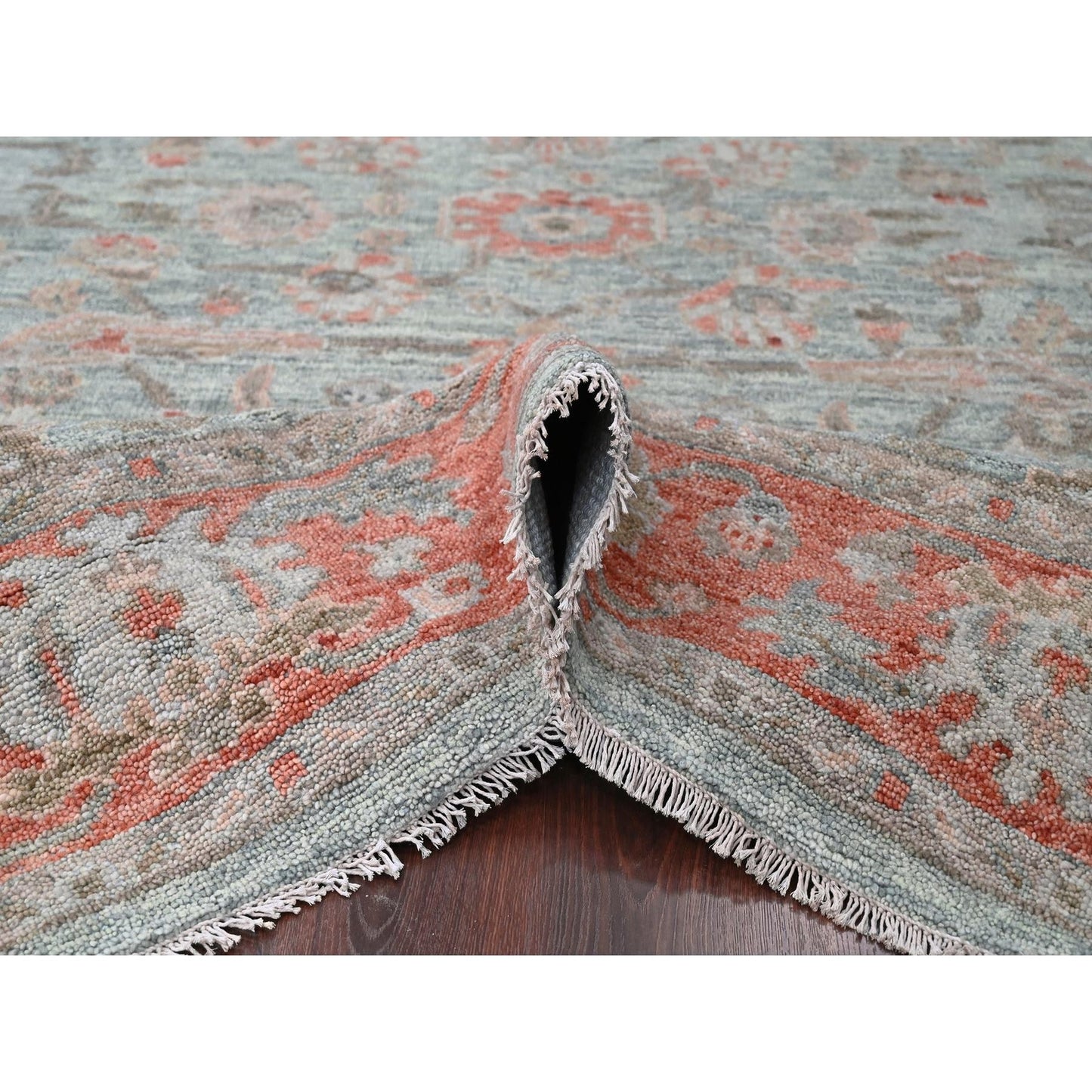 9'X11'10" Contented Green Hand Knotted Supple All Wool Oushak Design Rug