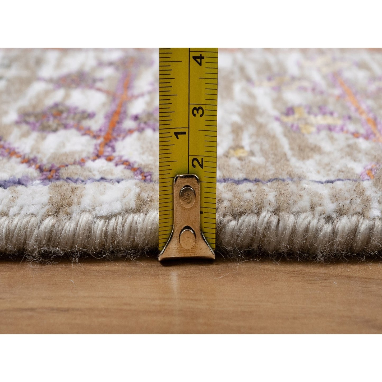 2'8"X16'2" White Vase Design Silk & Textured Wool Hand Knotted Runner Rug