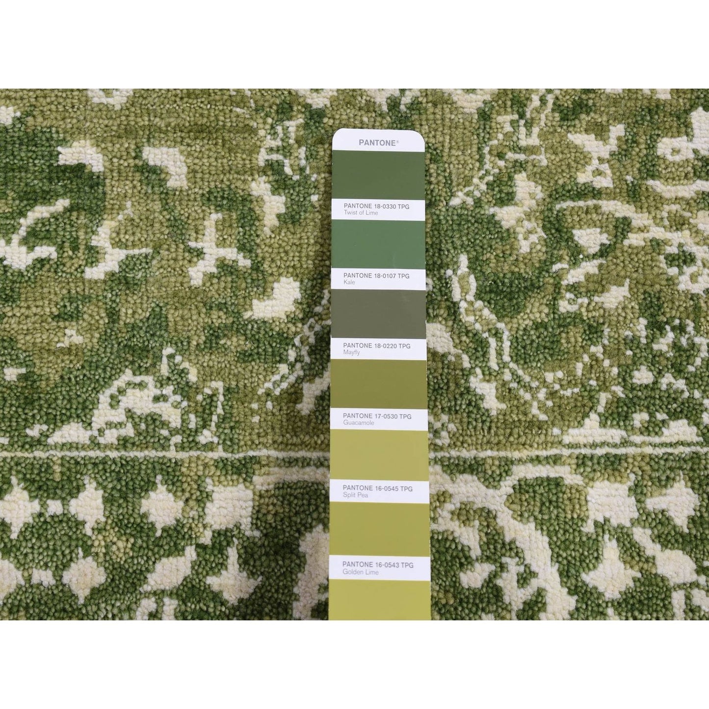 2'6"X6' Green Tebraz Design Wool And Silk Hand Knotted Runner Rug