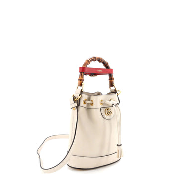 Gucci Diana Bucket Bag Leather Mini