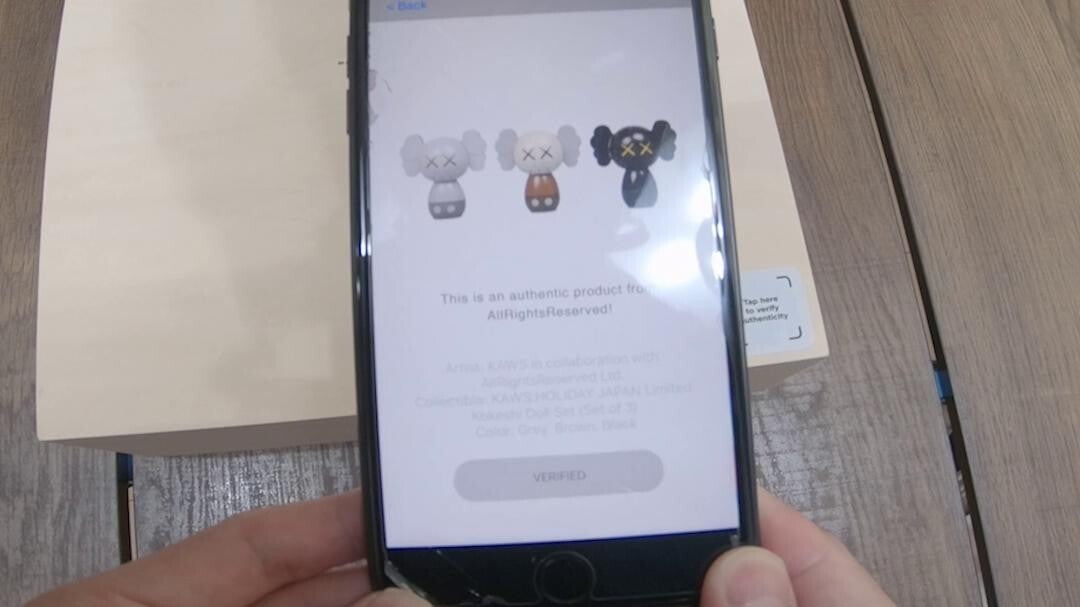 NFC KAWS: HOLIDAY JAPAN ED1000 Japanese Traditional Crafts Kokeshi Doll Figurine