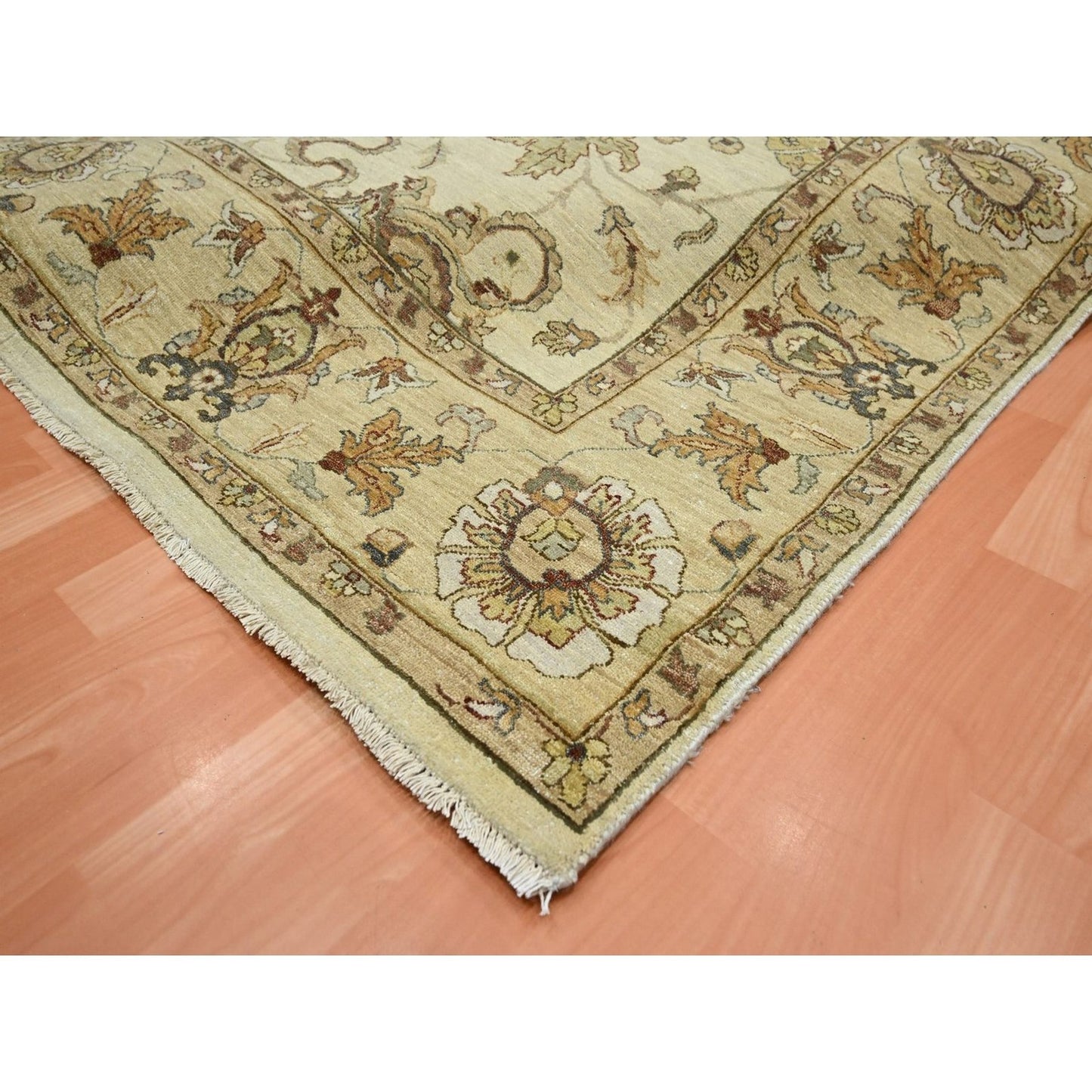 6'5"X8'1" Ivory Hand Knotted Leaf Pattern Agra Ziegler Design Wool Rug