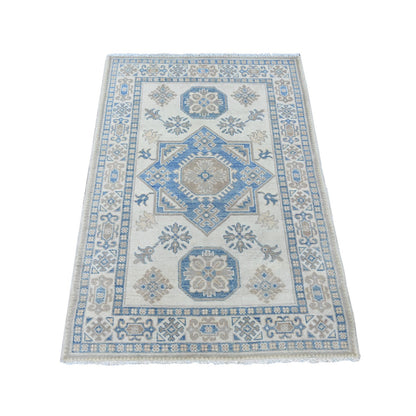 3'3"x4'7" Ivory Vintage Look Kazak Medallion Design Wool Hand Knotted Rug