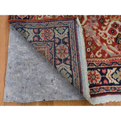 4'1"x6'7" Red Antique Mahal Exc Condition Fine Hand Knotted Oriental Rug