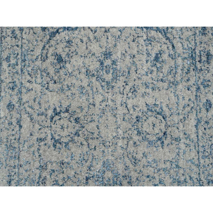 2'6"X8'1" Hand Loomed Gray Fine Jacquard Wool And Silk Runner Rug