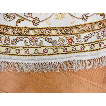 10'9"X10'9" Fire Brick Red Hand Knotted Silken 300 Kpsi Round Rug