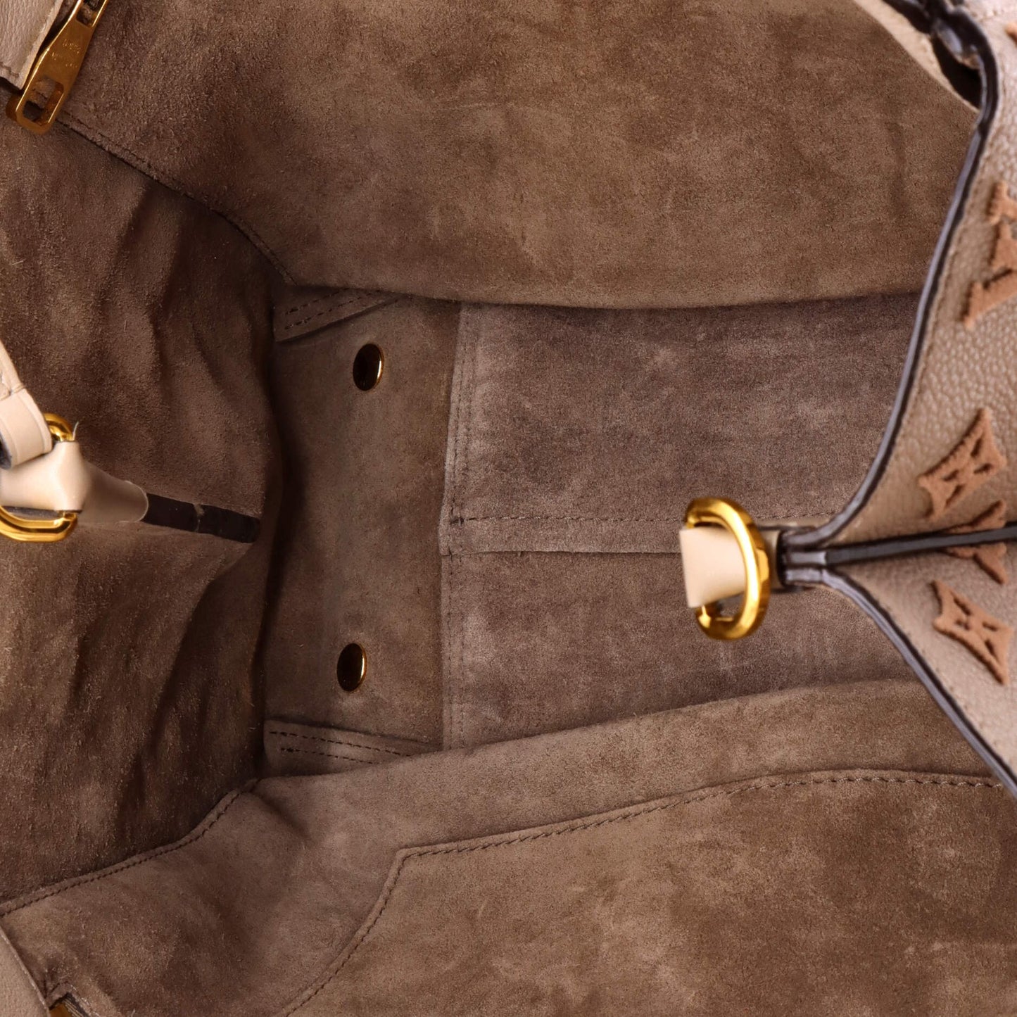 Louis Vuitton W Tote Veau Cachemire Calfskin Pm