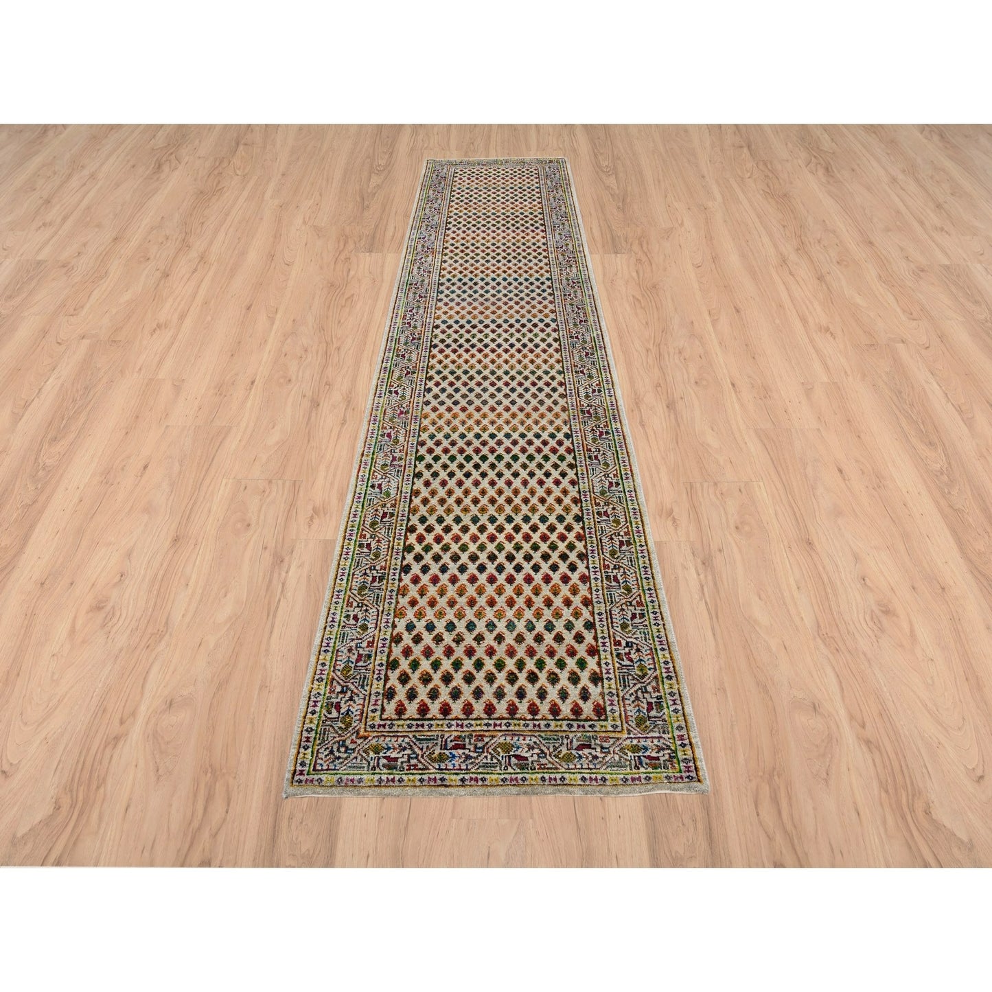 2'5"X12' Beige Saroogh Wool And Sari Silk Hand Knotted Runner Rug
