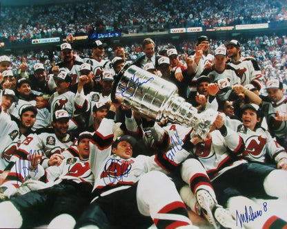 2002-03 New Jersey Devils Stars Multi-Signed By (6) 16X20 Photo Psa 192300