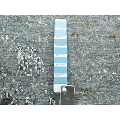 6'1"X9'1" Gray-Brown Abstract Design Pure Wool Hand Knotted Oriental Rug