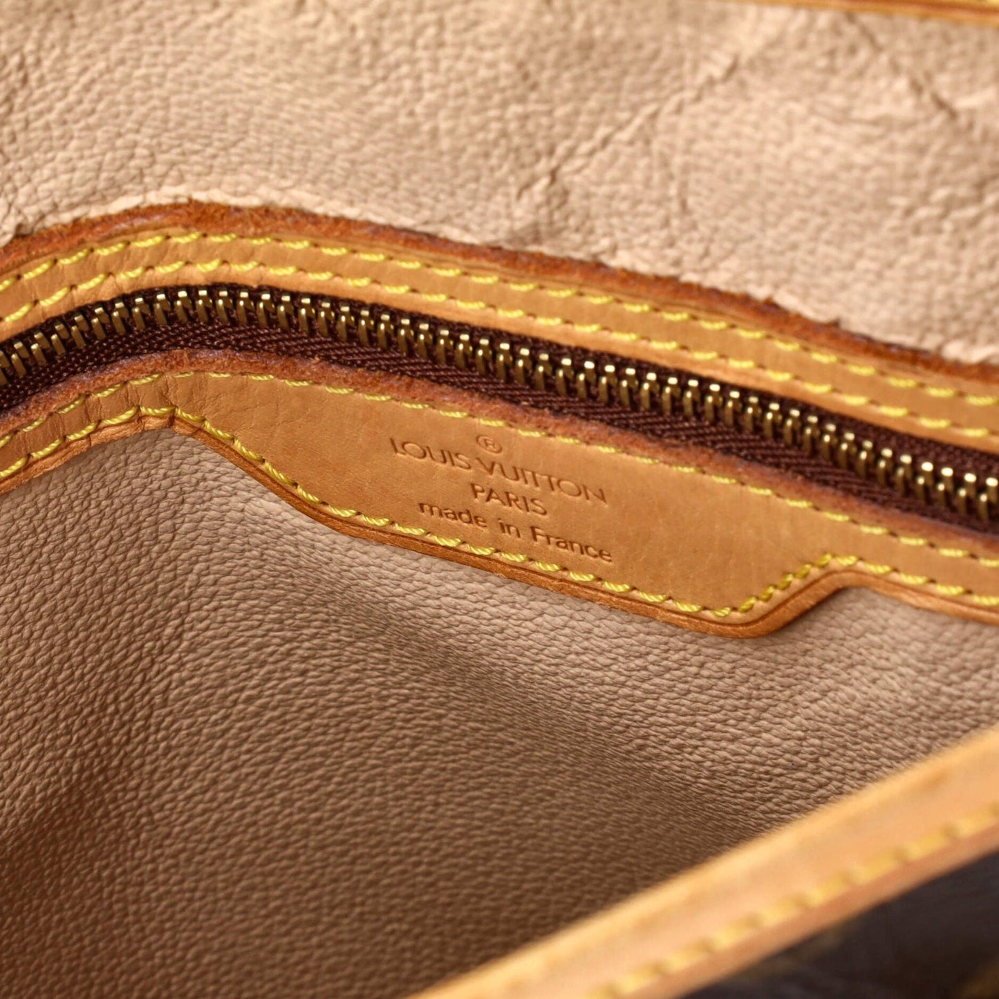 Louis Vuitton Petit Bucket Bag Monogram Canvas