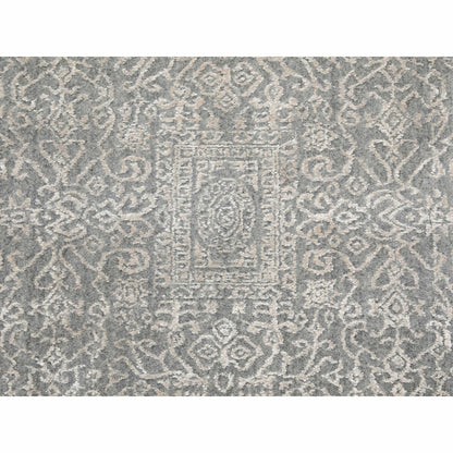 5'10"X9'1" Gray Fine Jacquard Hand Loomed Modern Wool And Art Silk Rug