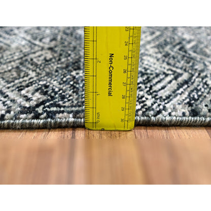 2'X3' Gray Kohinoor With Repetitive Design Hand Knotted Pure Wool Mat Rug