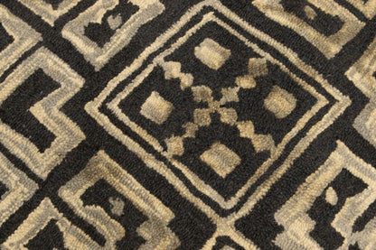 Hand-Tufted Dark Gray Geometric Rug Modern Area