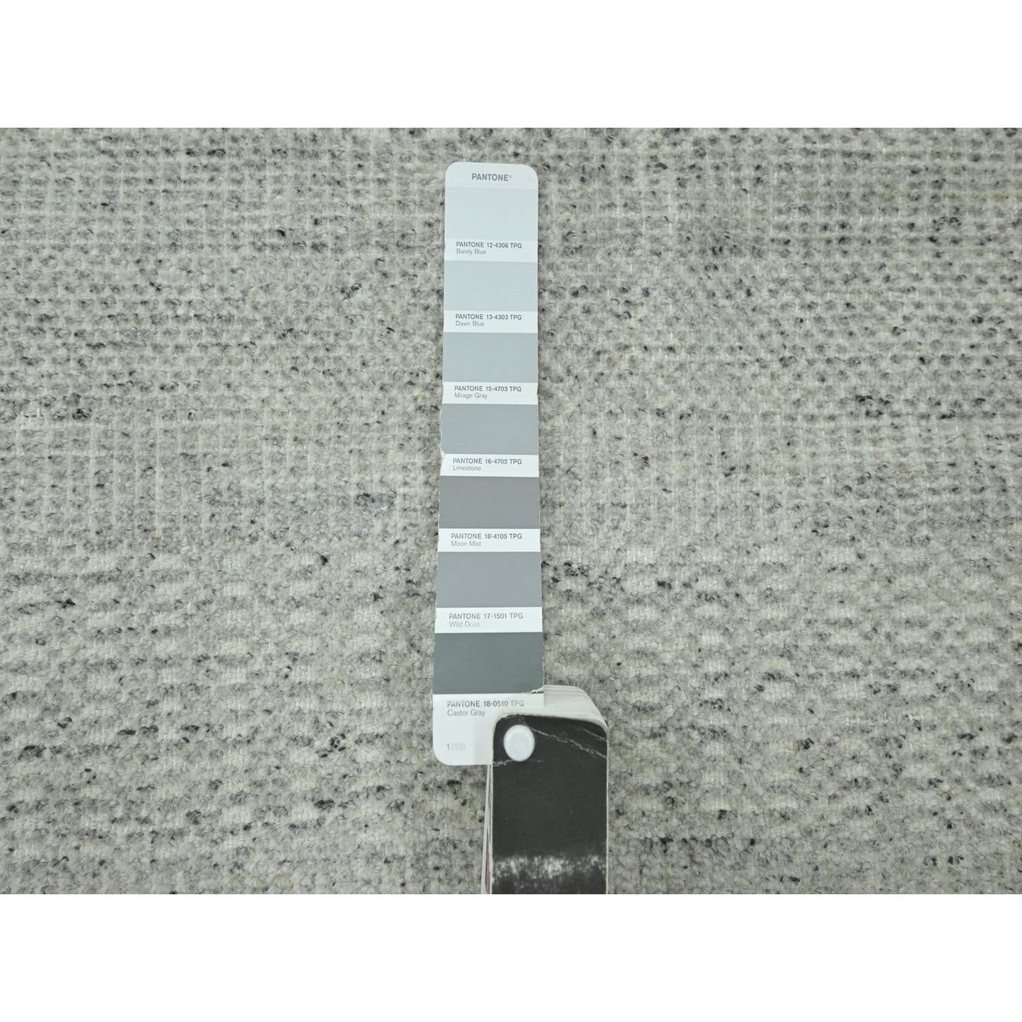 2'6"X8'1" Gray Hand Knotted Rug 100% Wool Oxidized Grass Design Runner