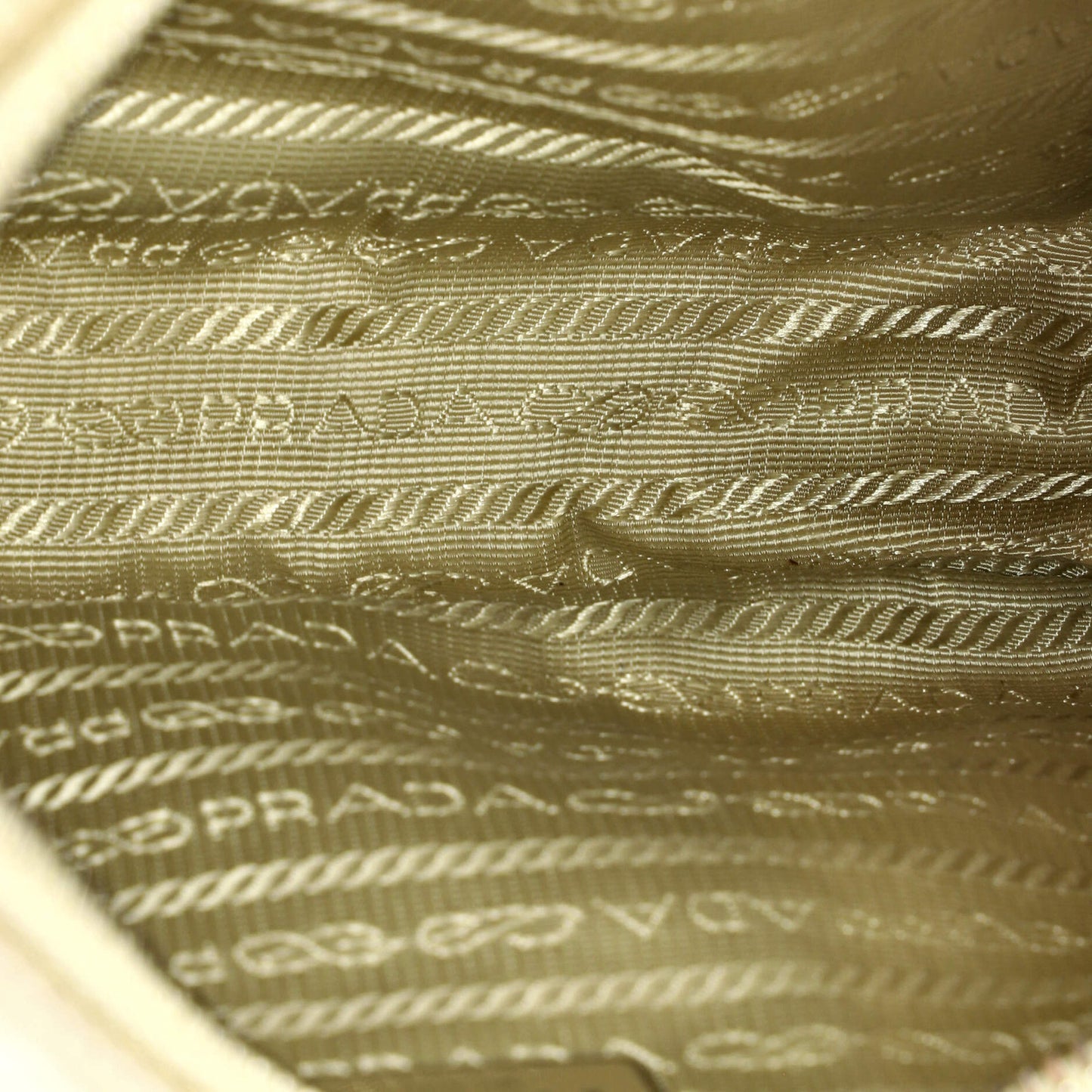 Prada Re-Edition 2005 Shoulder Bag Tessuto Small