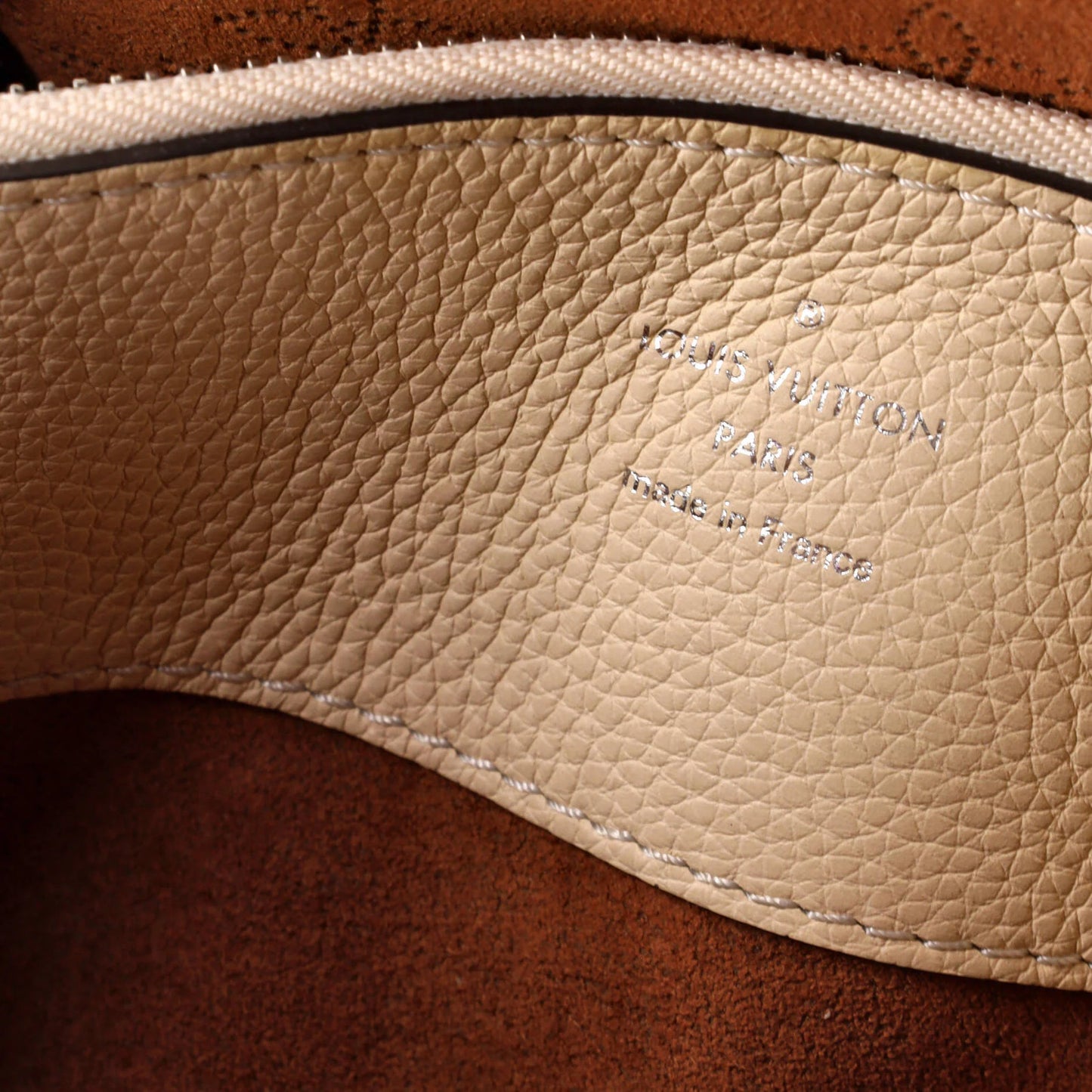 Louis Vuitton Bella Tote Mahina Leather