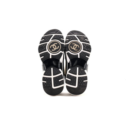 Chanel Women'S Cc Low-Top Sneakers Suede And Knit Fabric