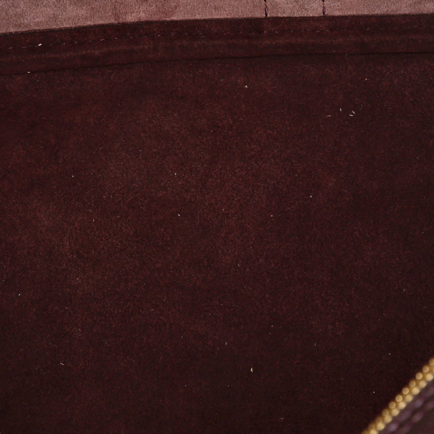 Louis Vuitton Kendall Handbag Taiga Leather Pm