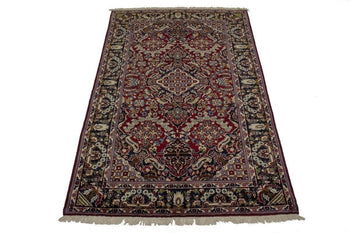 Hand-Knotted Vintage Oriental Rug Classic Floral