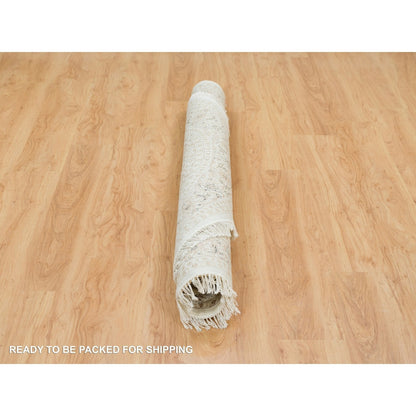 6'3"X6'3" Ivory 250 Kpsi Wool Hand Knotted Herrita Design Round Rug