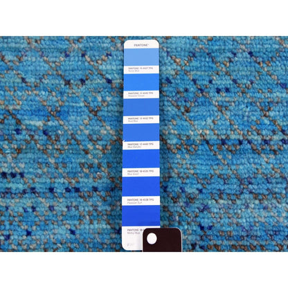 8'X9'10" Blue Pure Wool Hand Knotted Modern Chiaroscuro Collection Rug