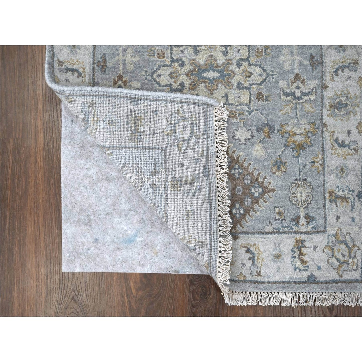 2'7"X6' Flannel Gray Karajeh Geometric Design Hand Knotted Shiny Wool Rug