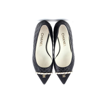 Chanel Women'S Cc Chain Pointed Cap Toe Pumps Quilted Leather With Grosgrain