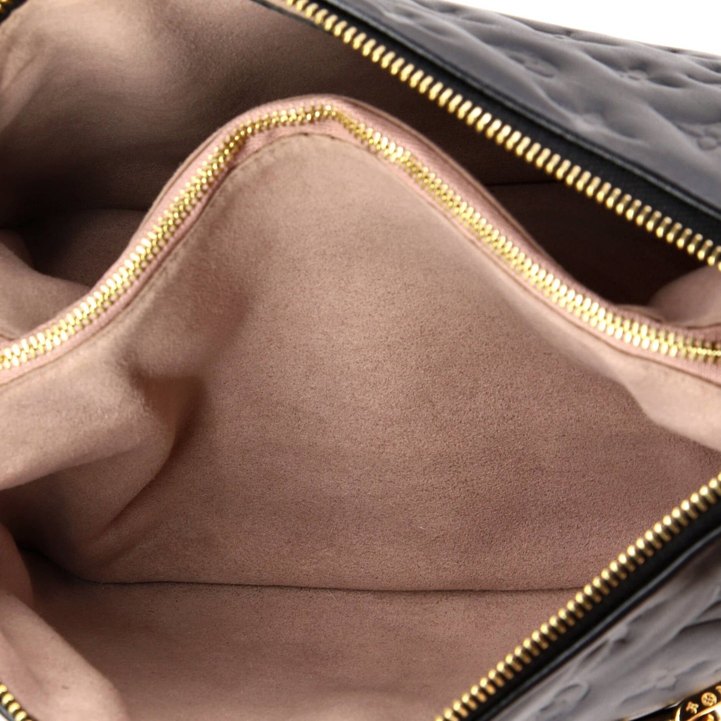 Louis Vuitton Coussin Bag Monogram Embossed Lambskin Pm