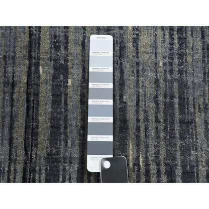 2'6"X10'2" Gray Wool Hand Knotted Modern Ombre Design Runner Rug