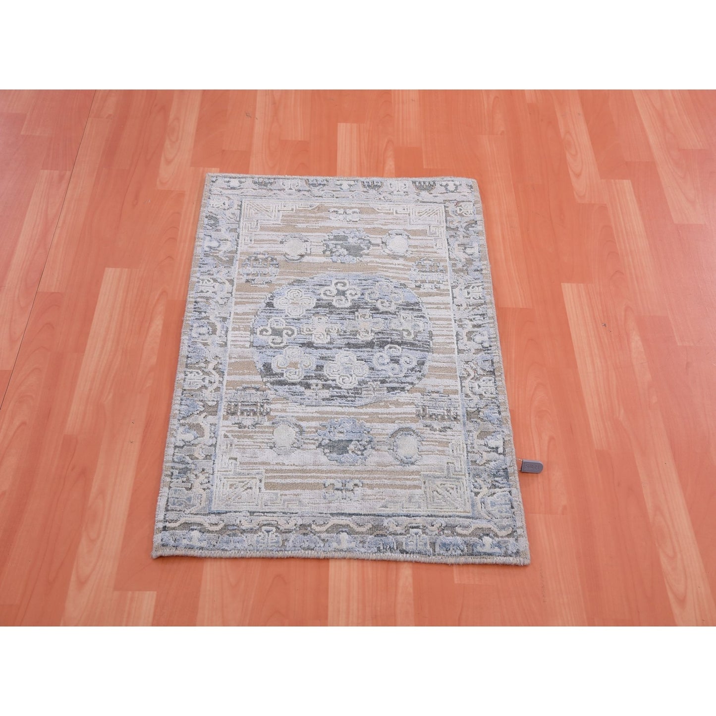 2'X3' Gray Hand Knotted Khotan Design Silk With Textured Wool Mat Rug