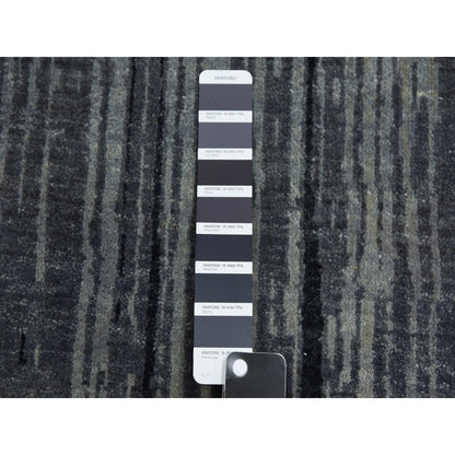 7'10"X8'1" Gray And Black Wool Hand Knotted Modern Ombre Design Round Rug