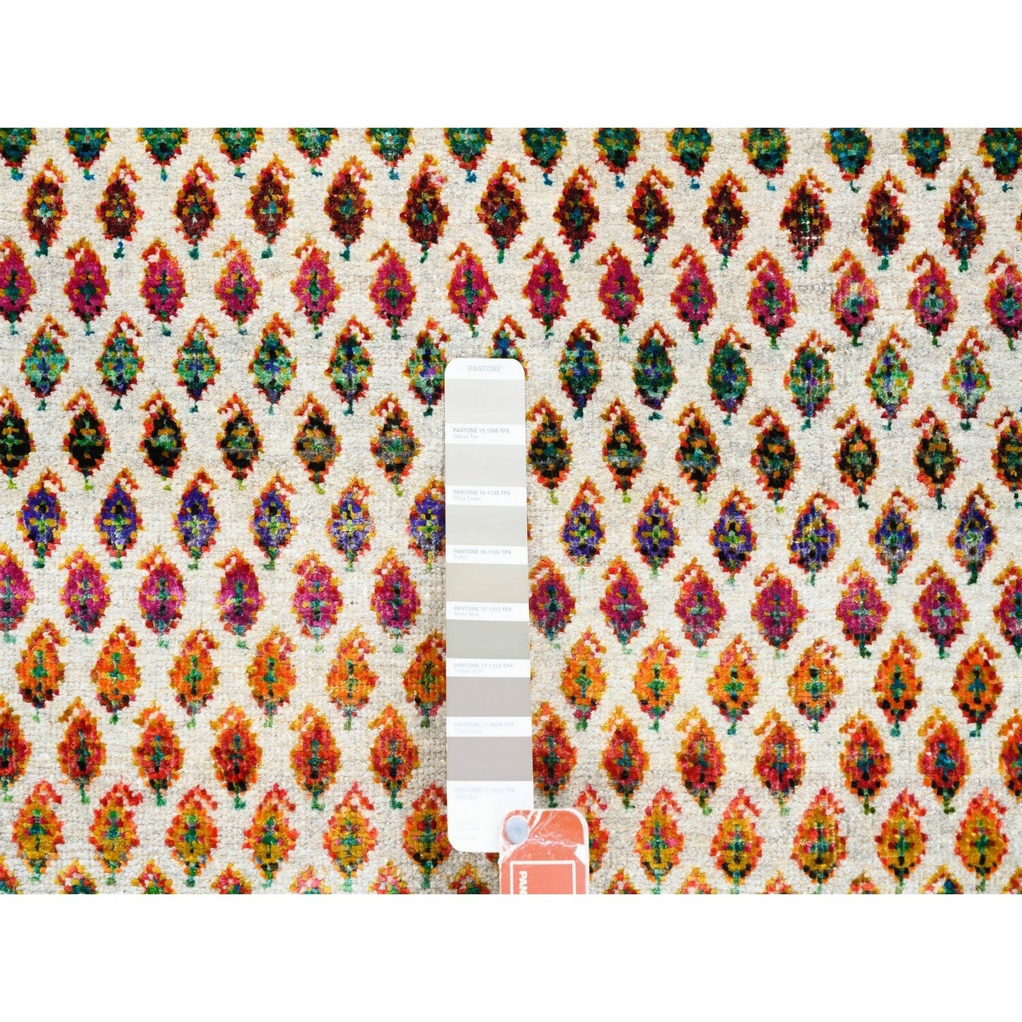 6'X6' Round Colorful Wool And Sari Silk Saroogh Hand Knotted Rug