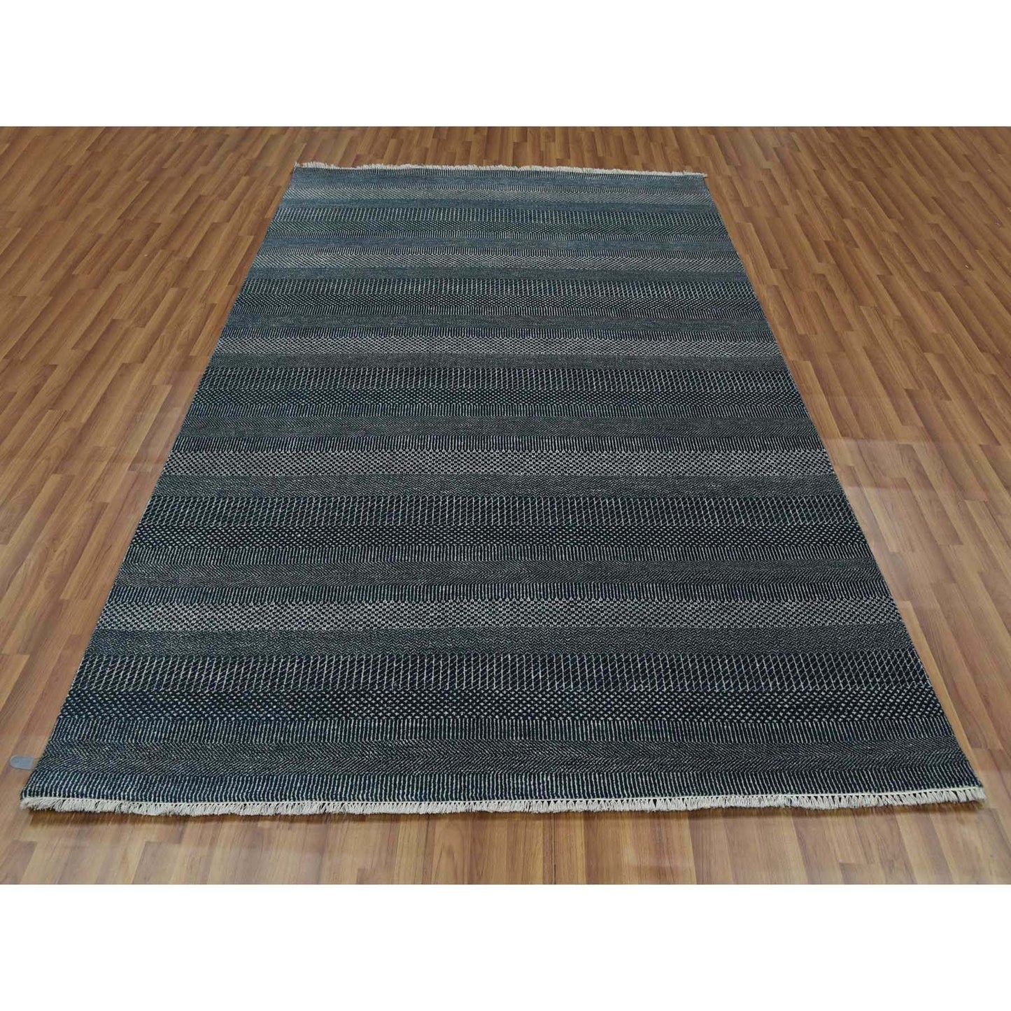 6'X9' Yankees Blue Wool And Silk Hand Knotted Grass Design Rug