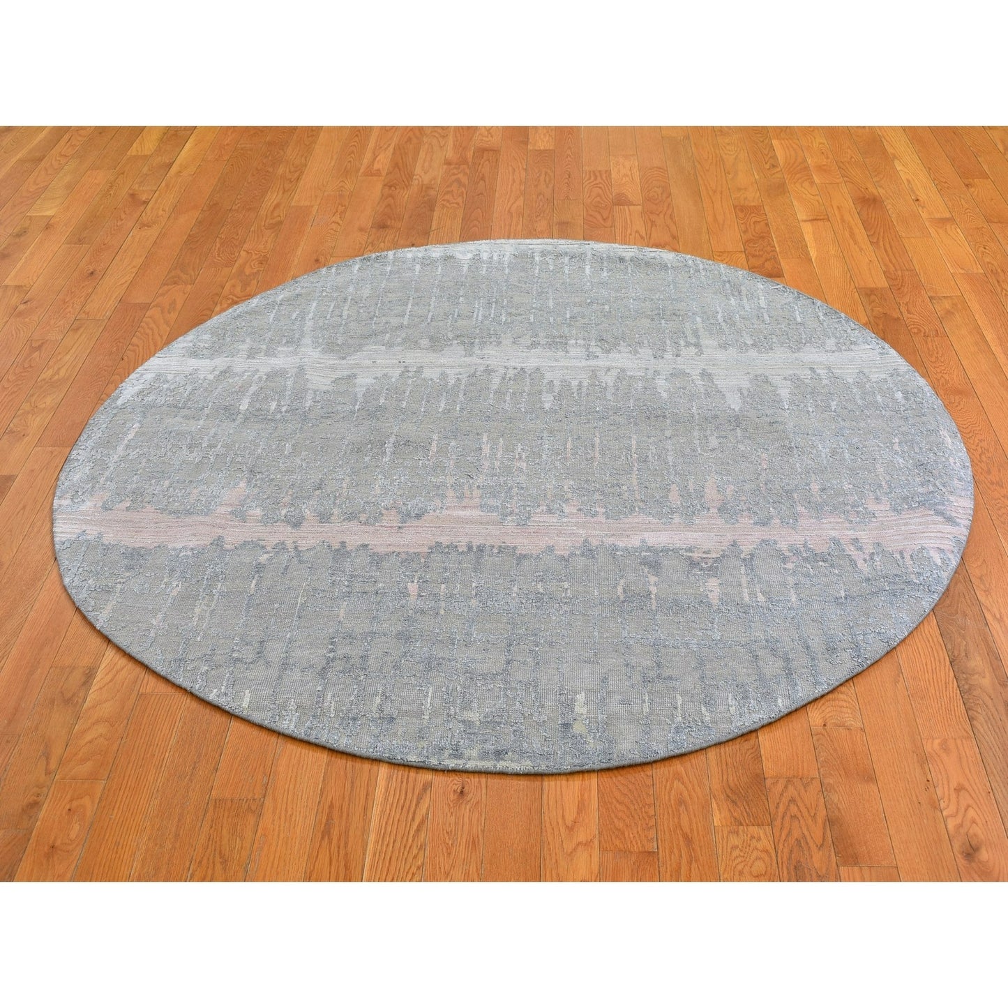 6'X6' Hand Knotted Cardiac Design Textured Wool And Pure Silk Round Rug