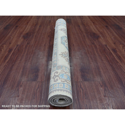 3'3"x4'7" Ivory Vintage Look Kazak Medallion Design Wool Hand Knotted Rug