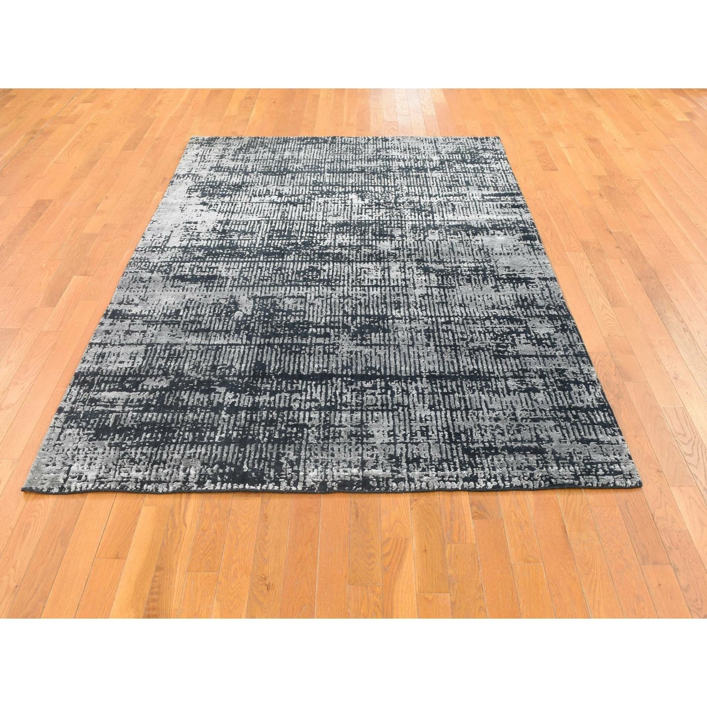 5'10"X9' Black Modern Wool And Plant Based Silk Hand Loomed Rug