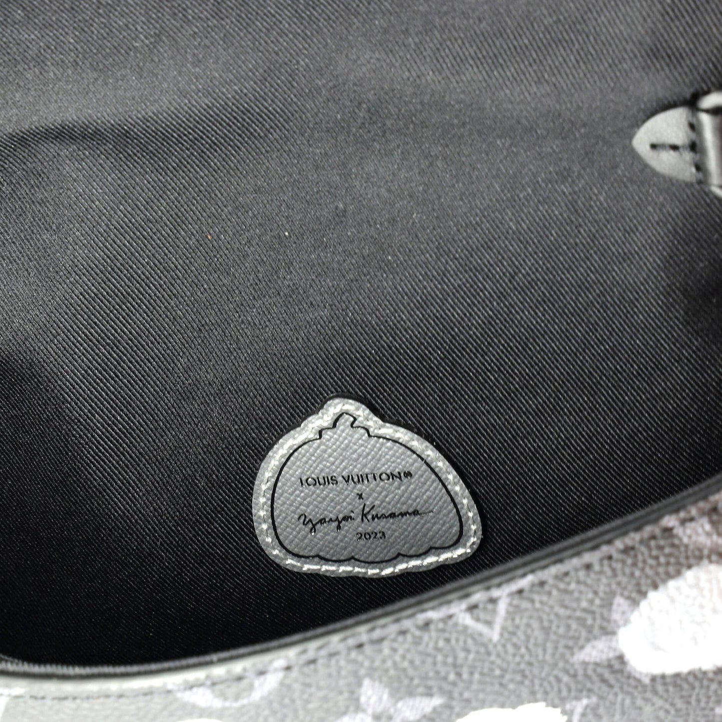 Louis Vuitton Steamer Wearable Wallet Yayoi Kusama Painted Dots Monogram Eclipse