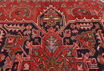 Vintage Serapi Handmade Oriental Rug Classic