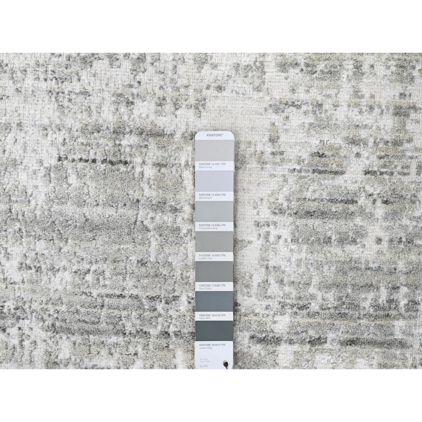 4'X6' White With Gray Modern Design Hand Loomed Wool And Bamboo Silk Rug