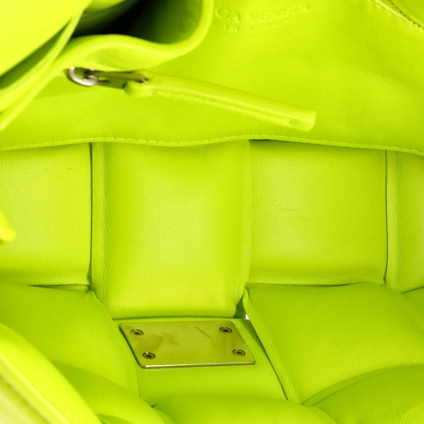 Bottega Veneta Cassette Crossbody Bag Padded Maxi Intrecciato Leather