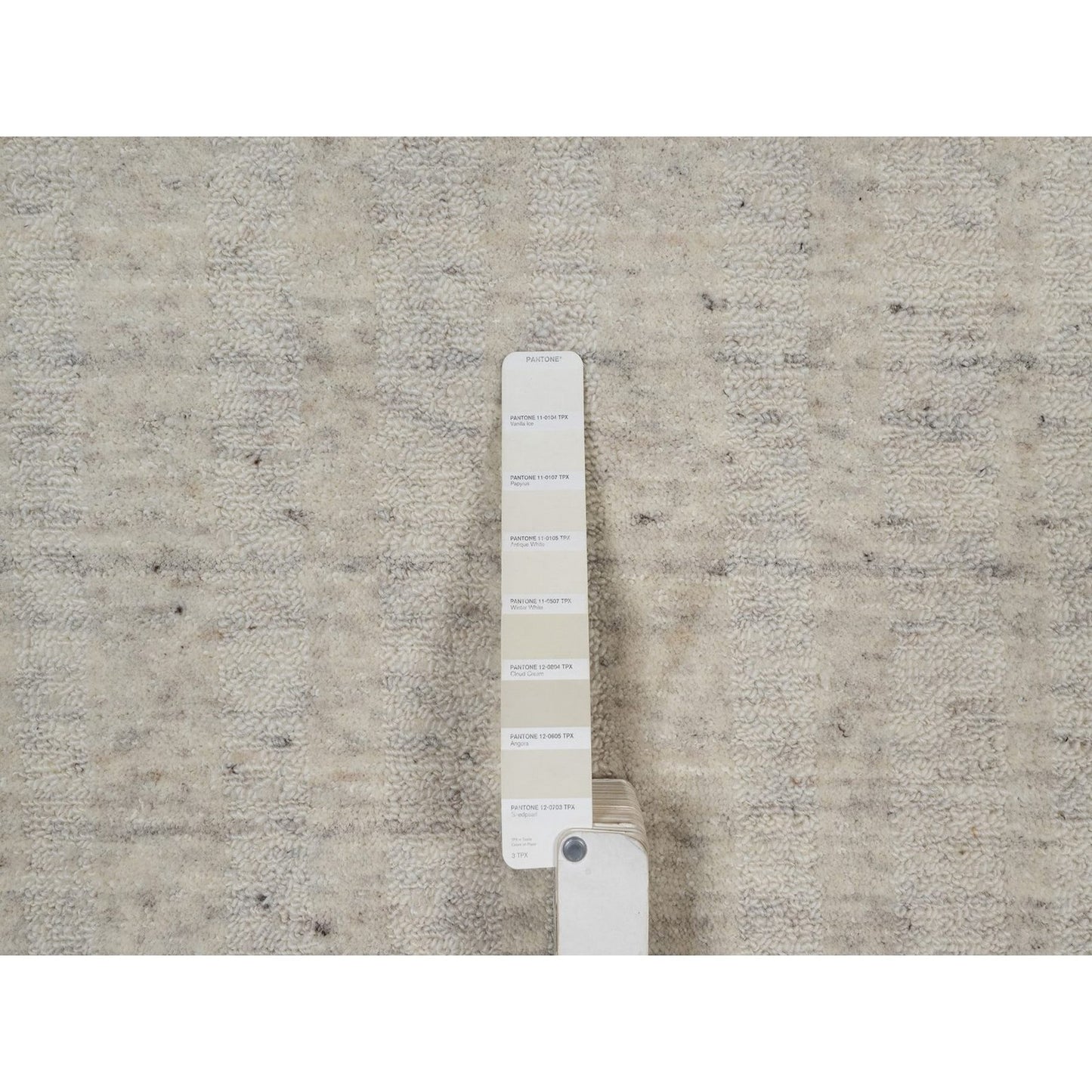 8'X8' Ivory Natural Wool Vertical Stripes Design Hand Loomed Round Rug