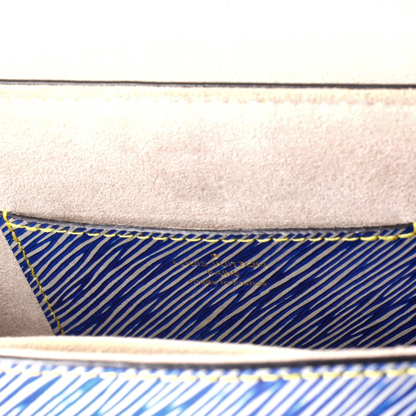 Louis Vuitton Twist Handbag Epi Leather Mm